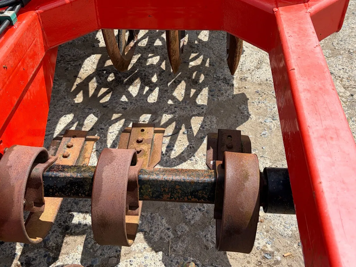 Furrow press - Image 2