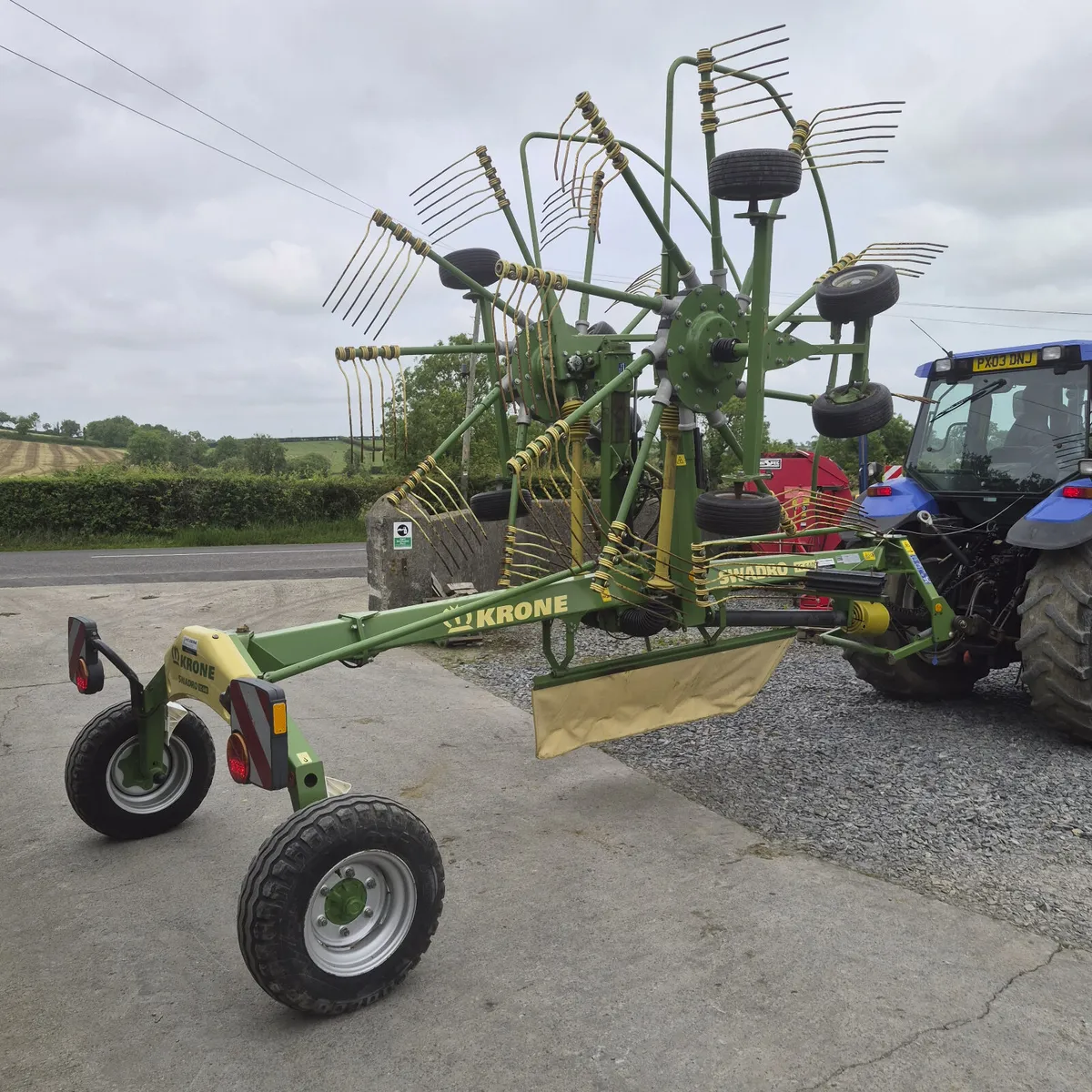 Krone Swadro TC640 Rake - Image 3