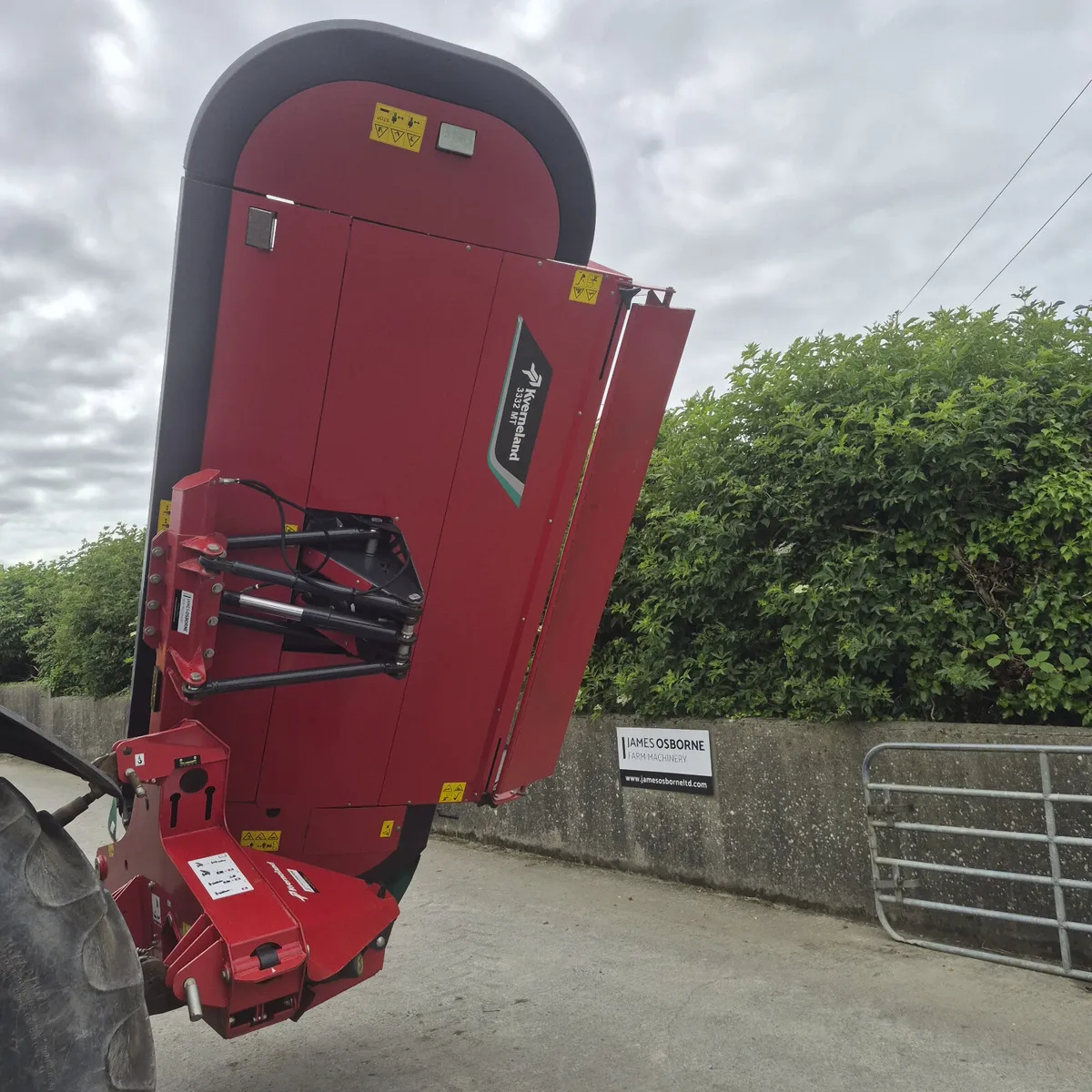 Kverneland 3332MT 10ft Mower Conditioner - Image 4