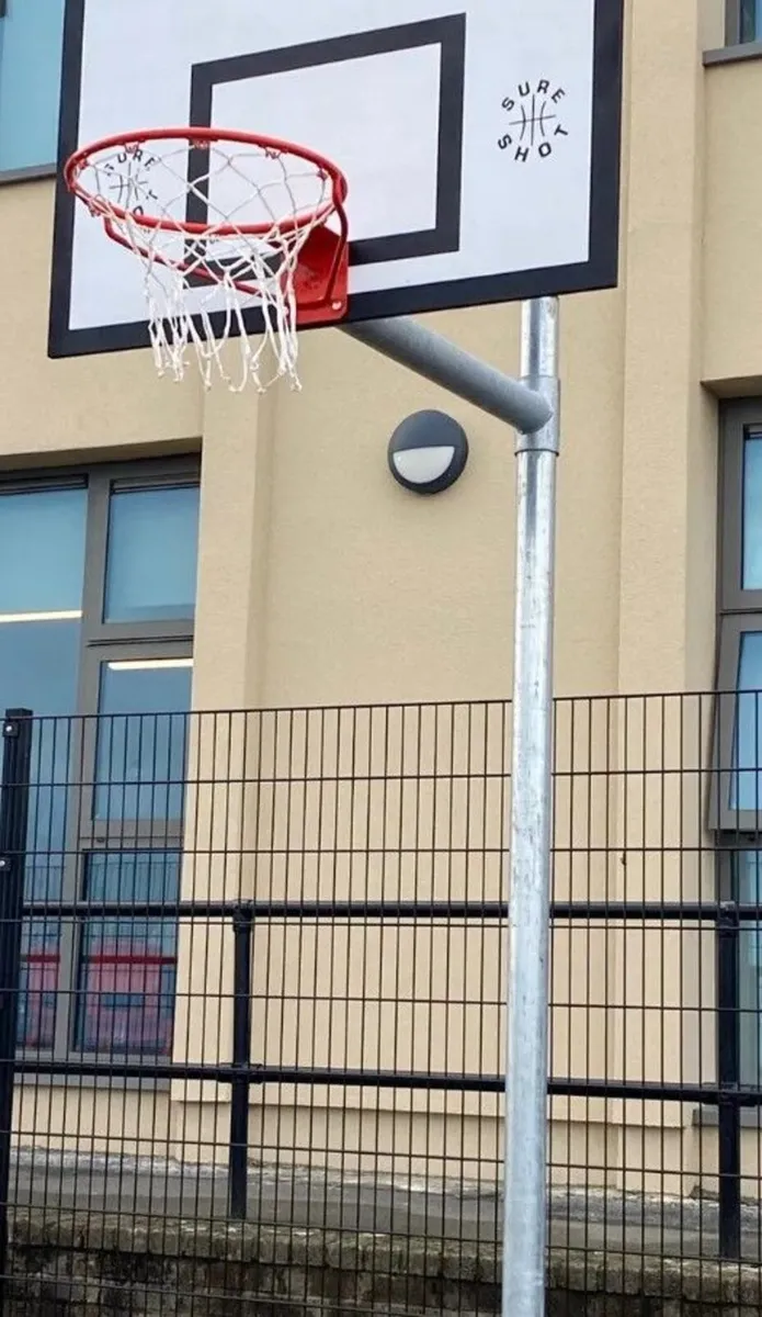 Basketball Hoop Heavy Duty Galvanised - Image 2