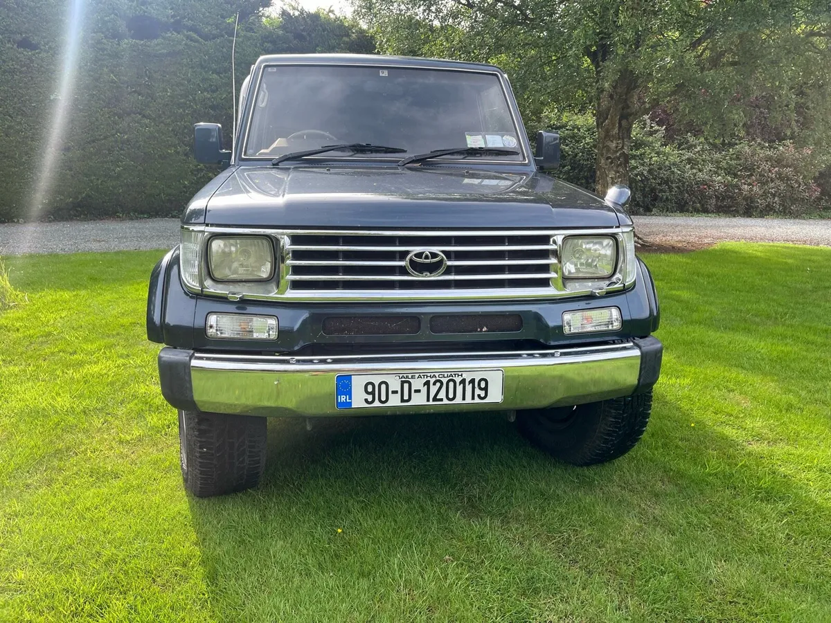 Toyota Land Cruiser - Image 3