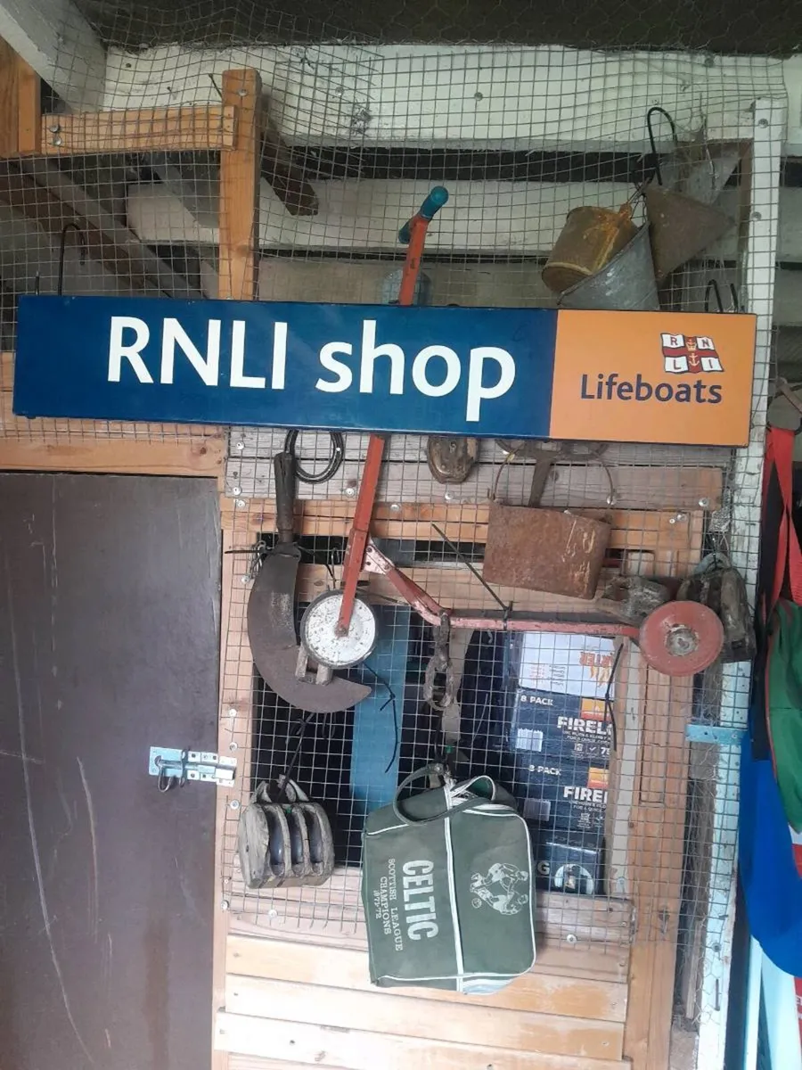 Steel and enamel  r n l I shop singh - Image 1
