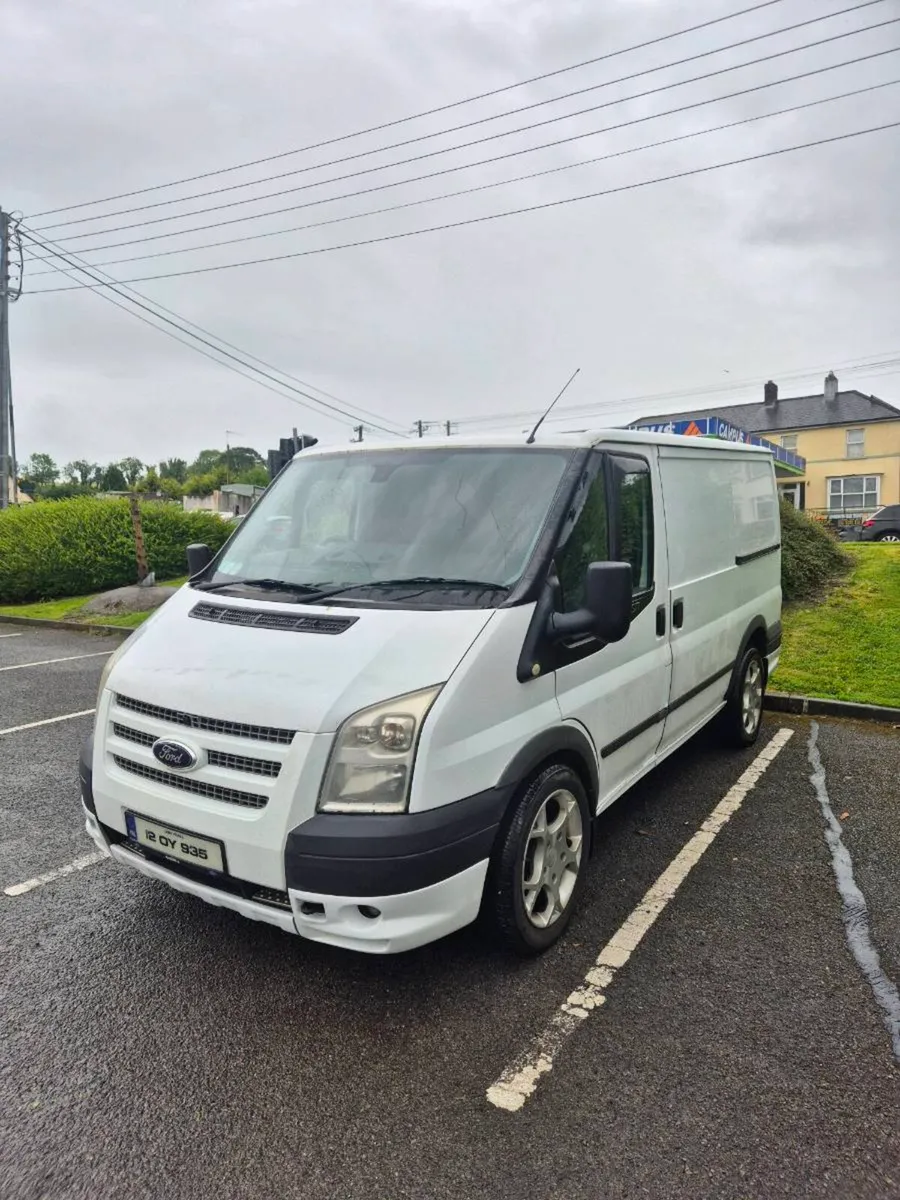 Ford Transit Trend - Image 4