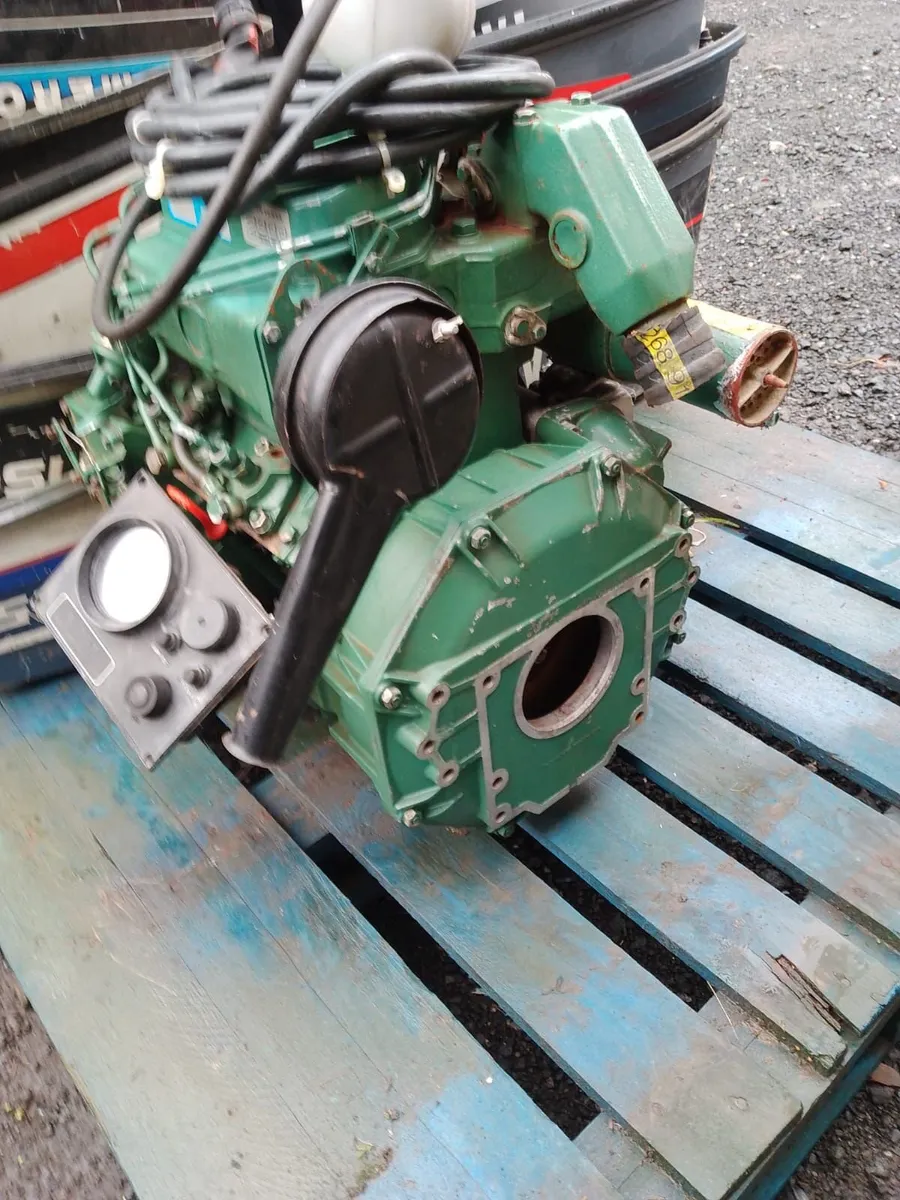 Volvo penta 2002 BT + stern drive - Image 2