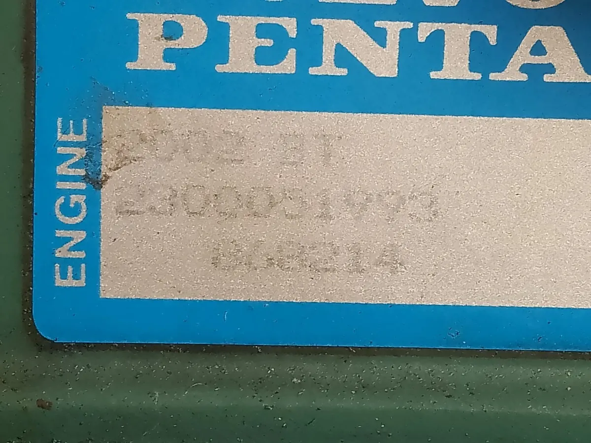 Volvo penta 2002 BT + stern drive - Image 4