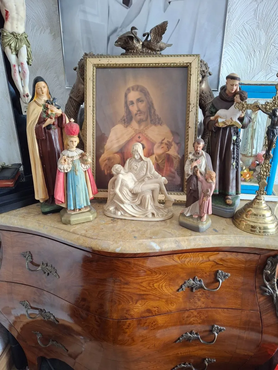 HOLY STATUES - Image 3
