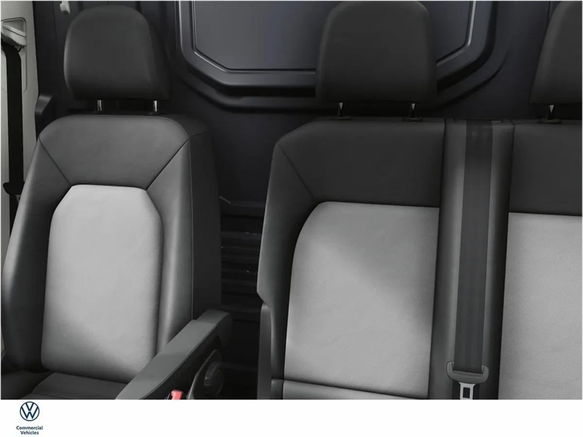 Volkswagen Crafter ** €658** Highline 140 bhp Auto - Image 4