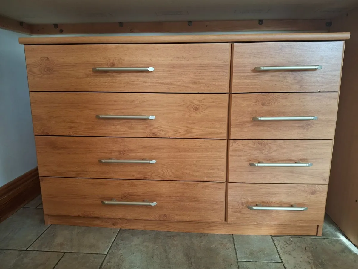 Chest of drawers & wardrobe for sale - Image 3