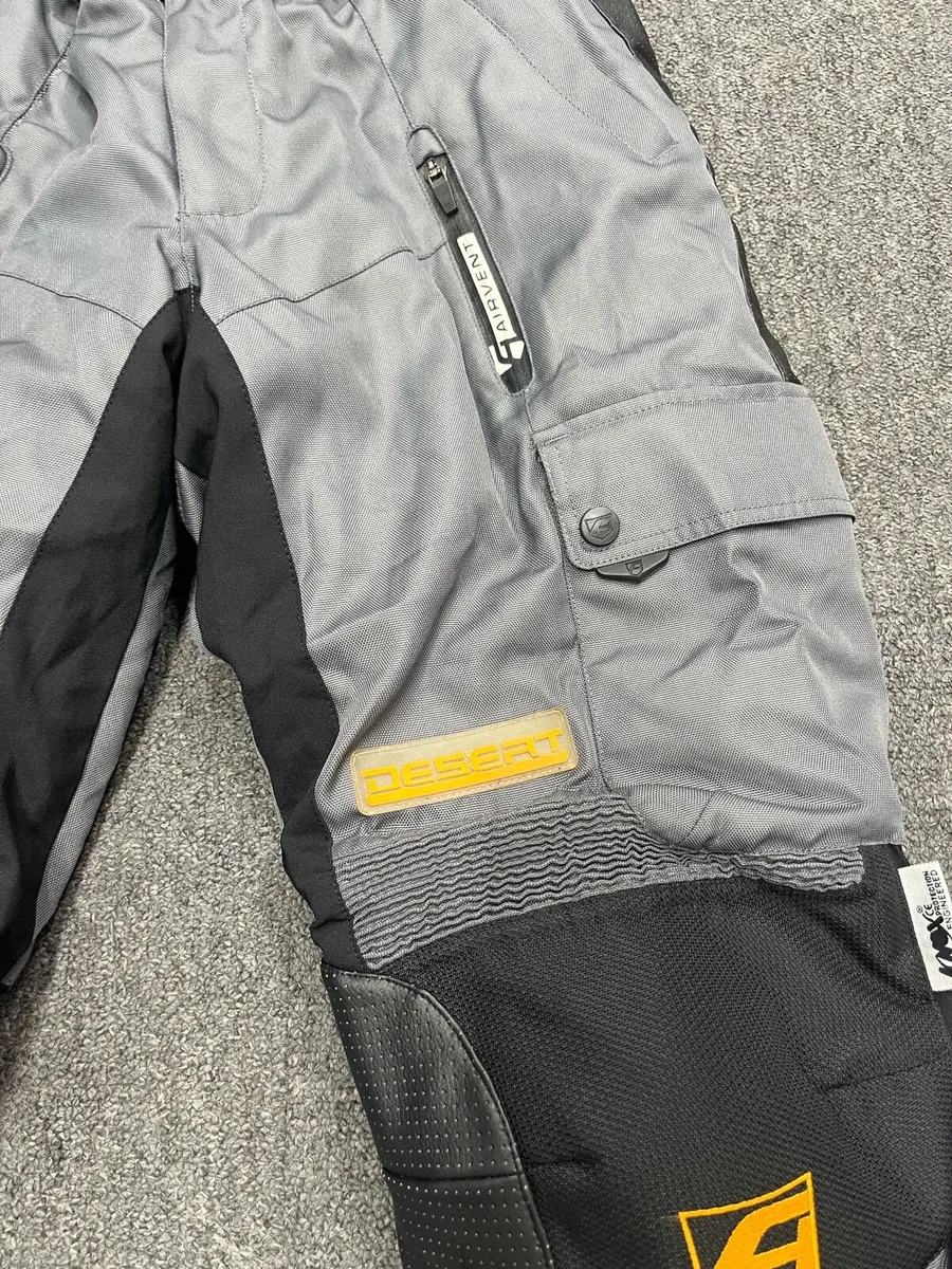 Akito Desert MotorCycle Pants - Image 2
