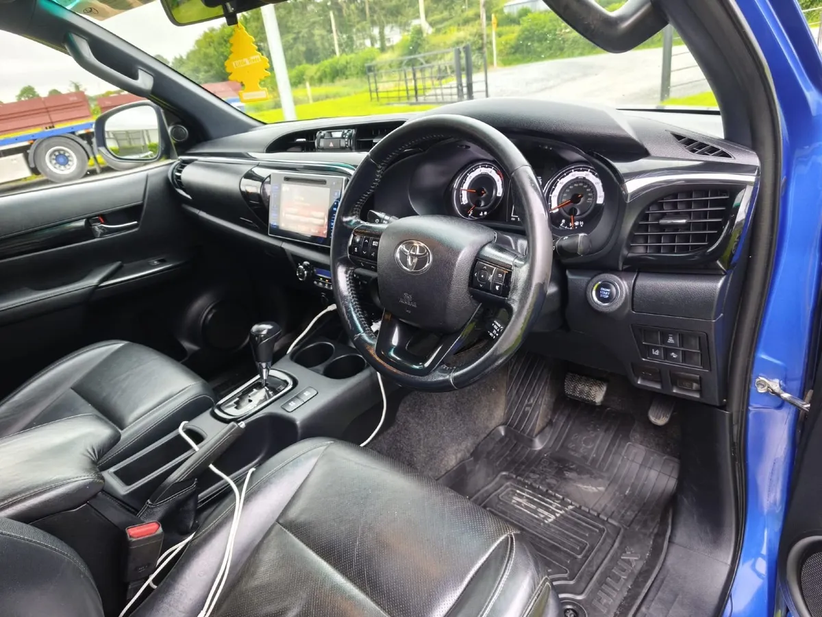 Toyota Hilux 2019 - Image 3