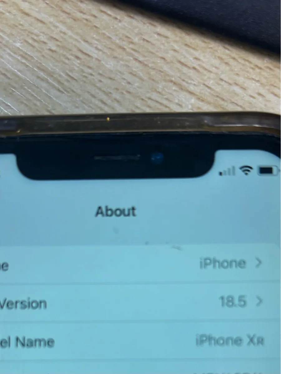 iPhone XR 64GB - Image 3