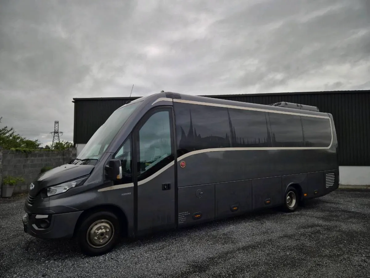 Iveco 29 seater - Image 2