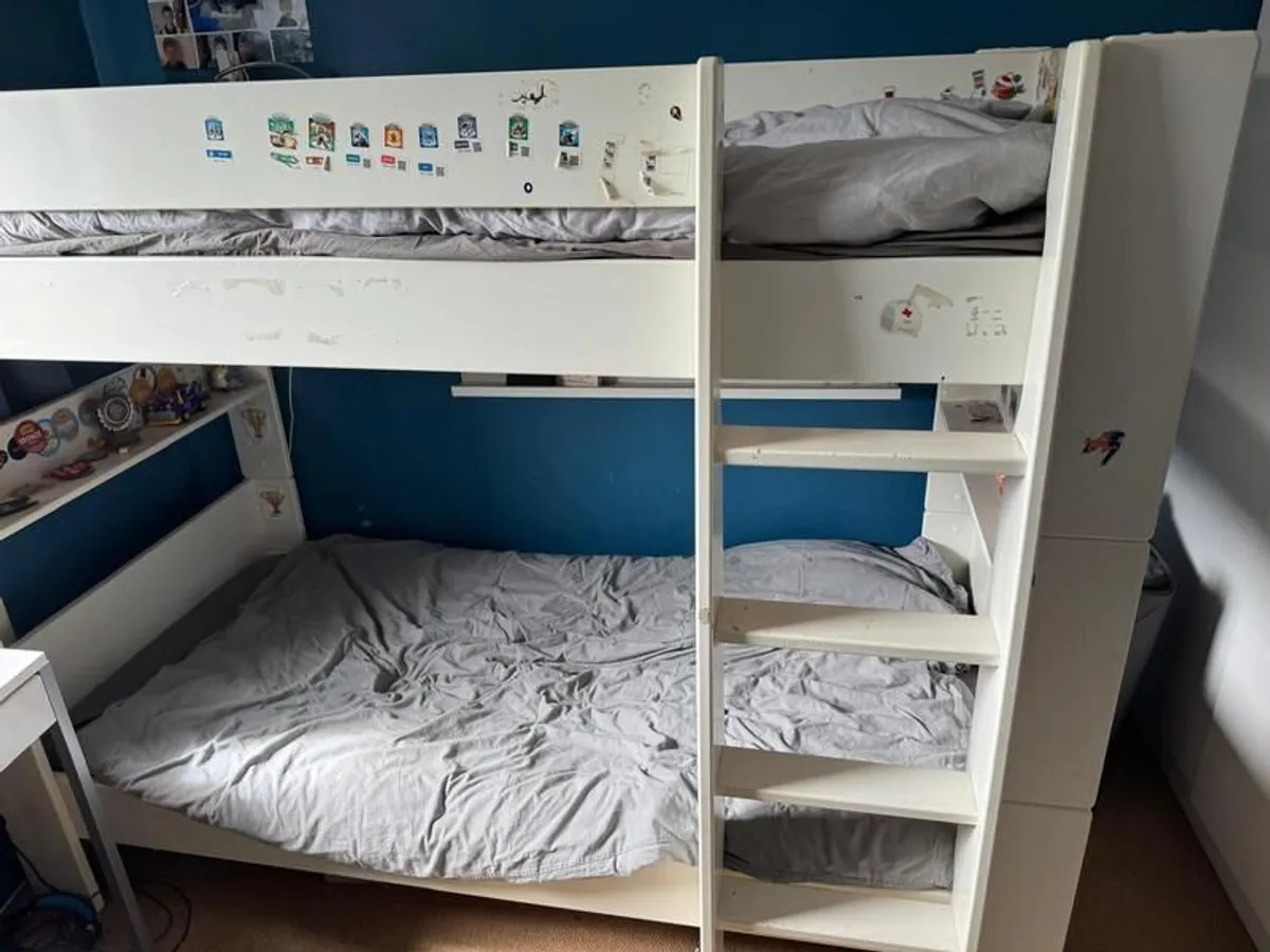 Bunk beds - Image 1