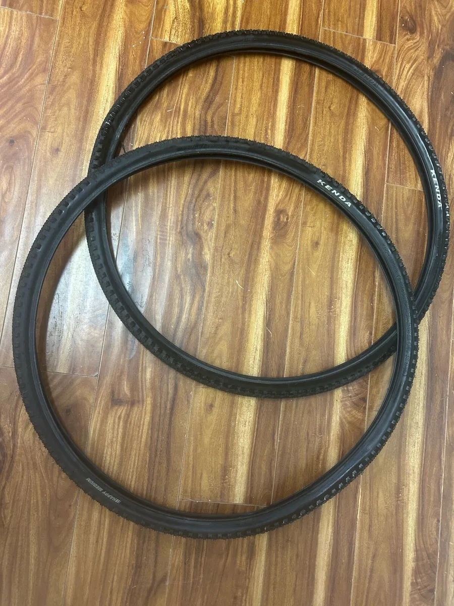 Kenda happy medium tyres (pair) - Image 1