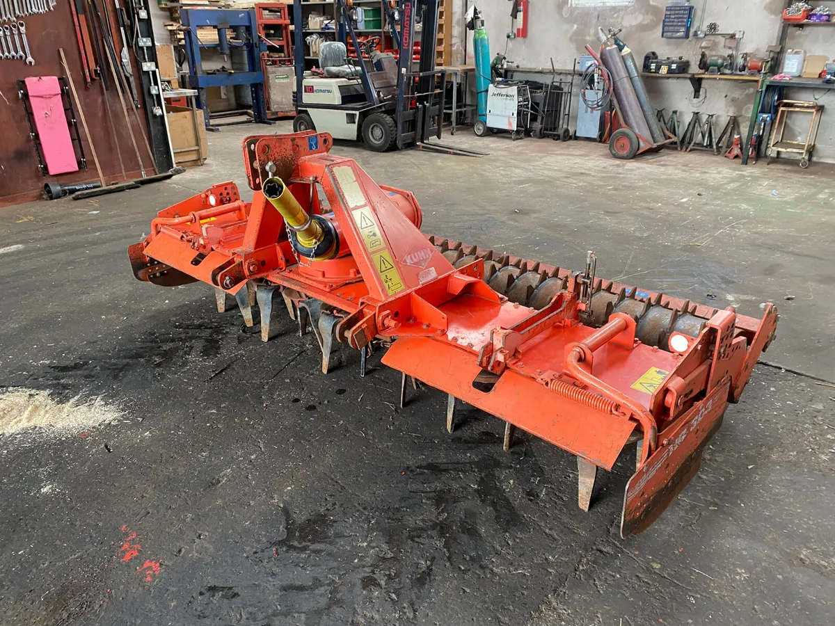 Kuhn HR303D Power Harrow - Image 2