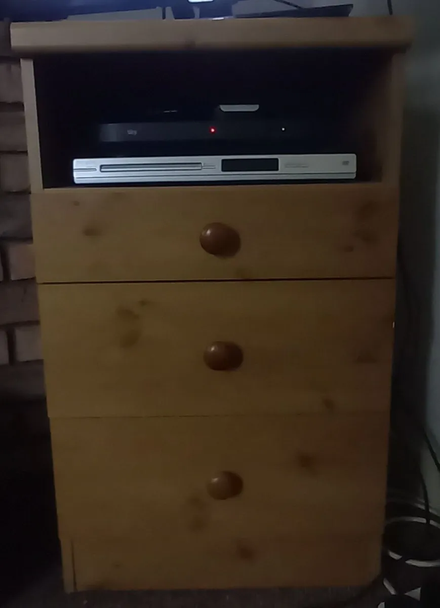 HOUSE CLEARANCE - Image 2