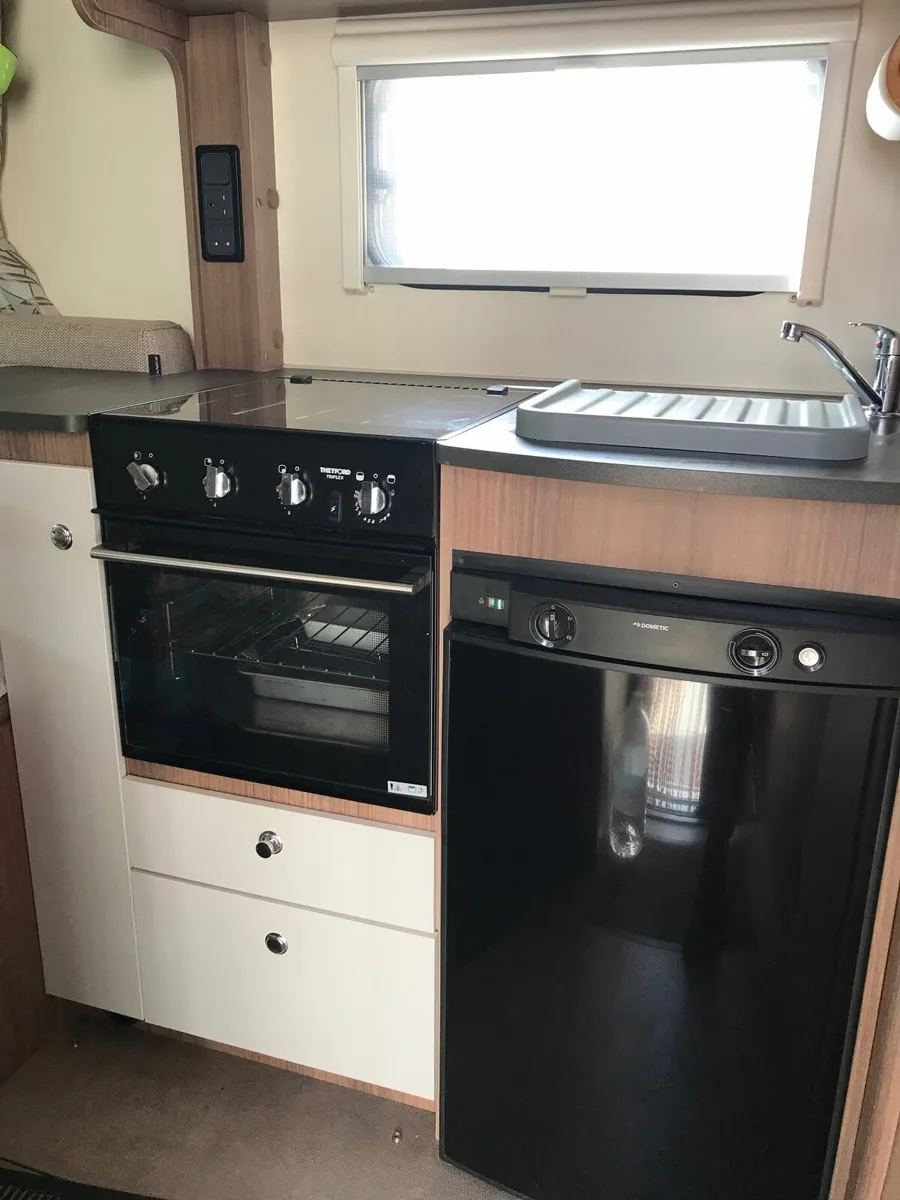 Campervan - Image 4