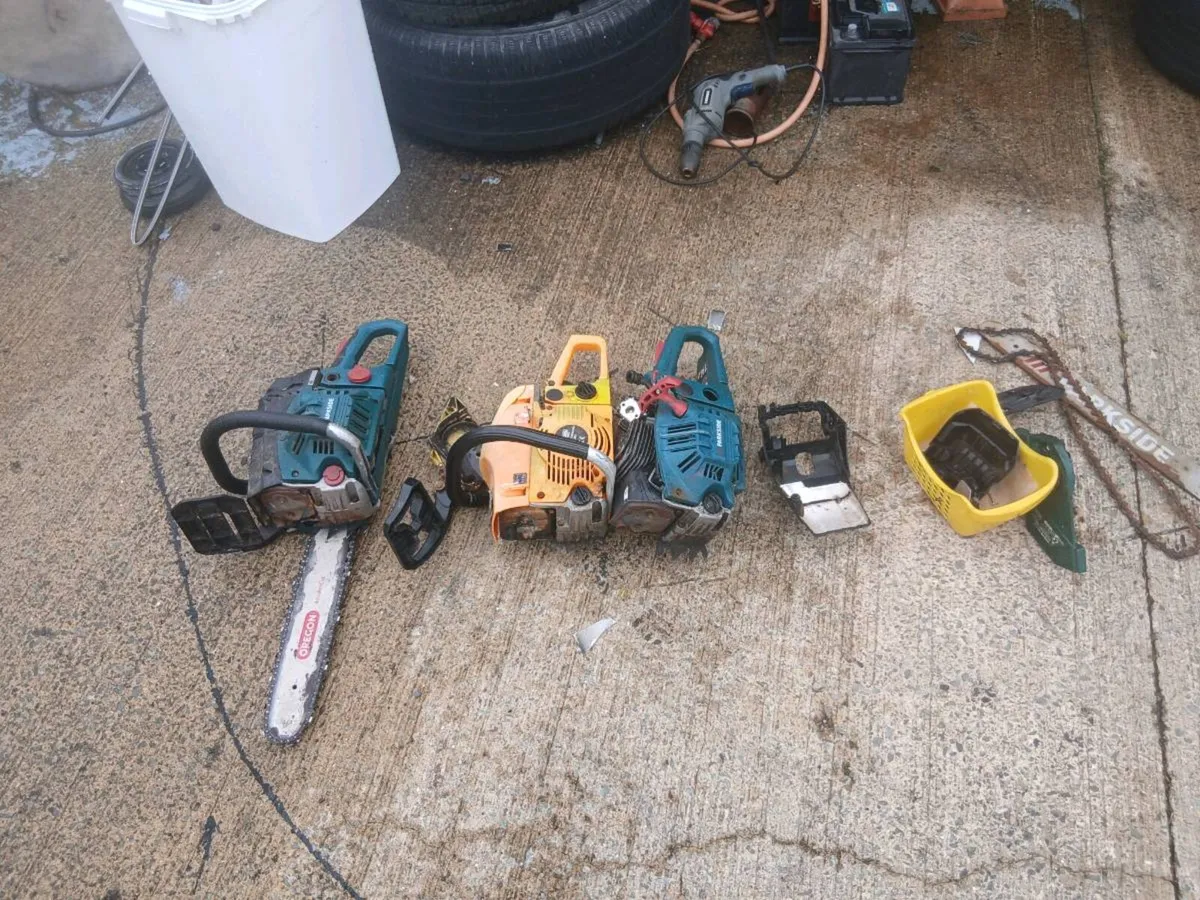 Job lot of chainsaws - Image 1
