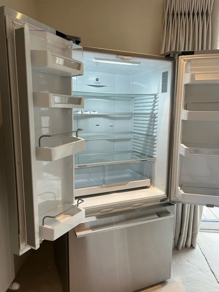 Fisher & Paykel French Door Fridge Freezer - Image 3