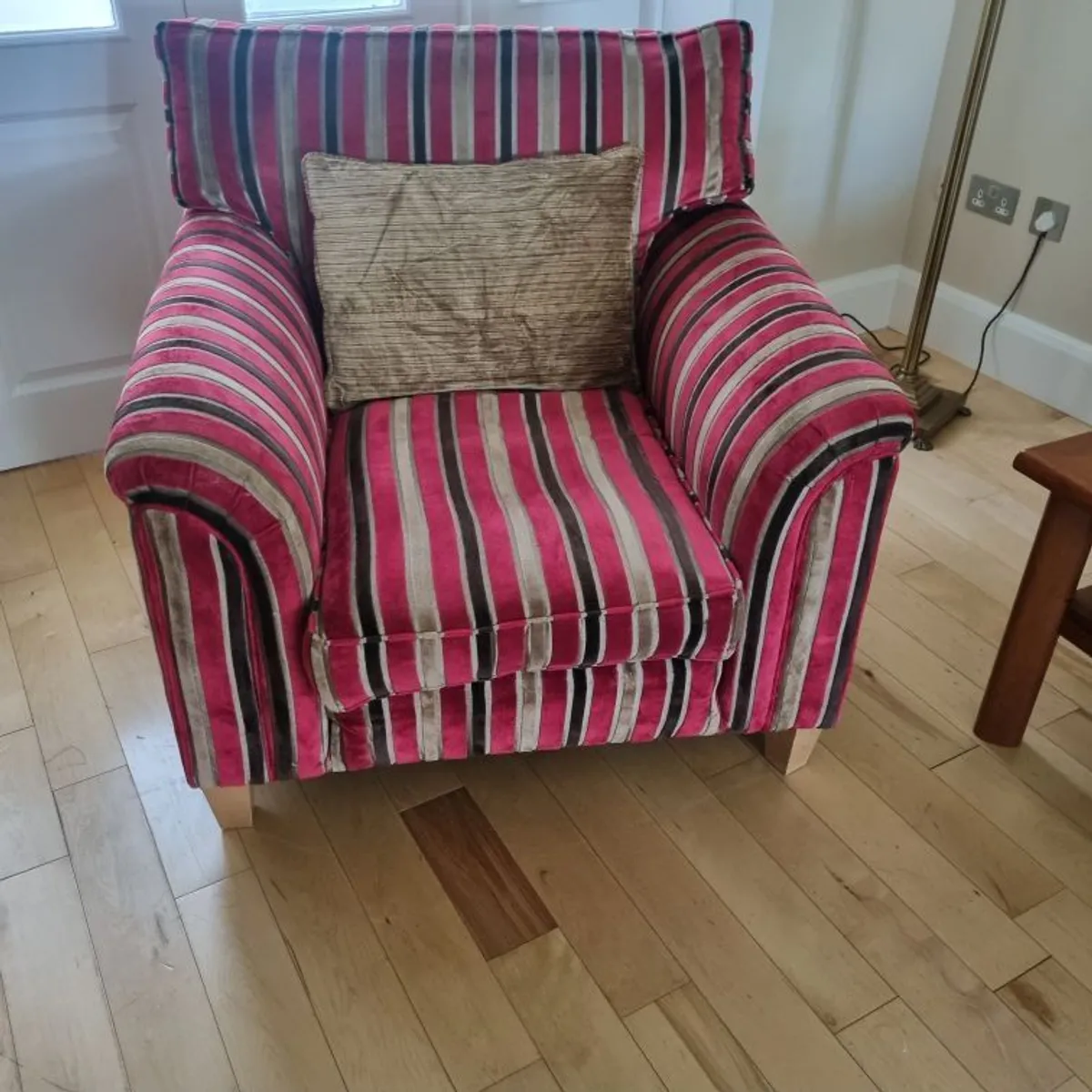 furniture - Image 4
