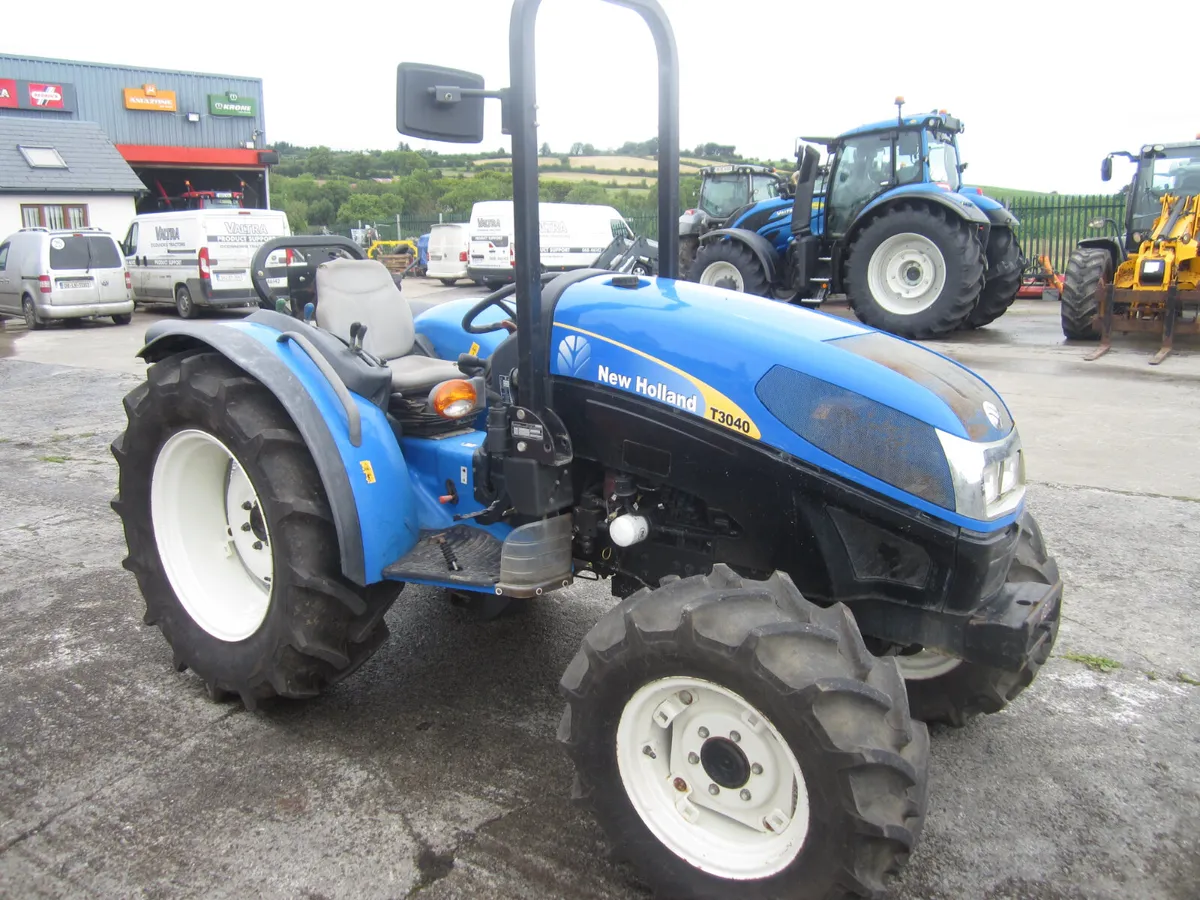 NEWHOLLAND T3040..2014...COMPACT - Image 3