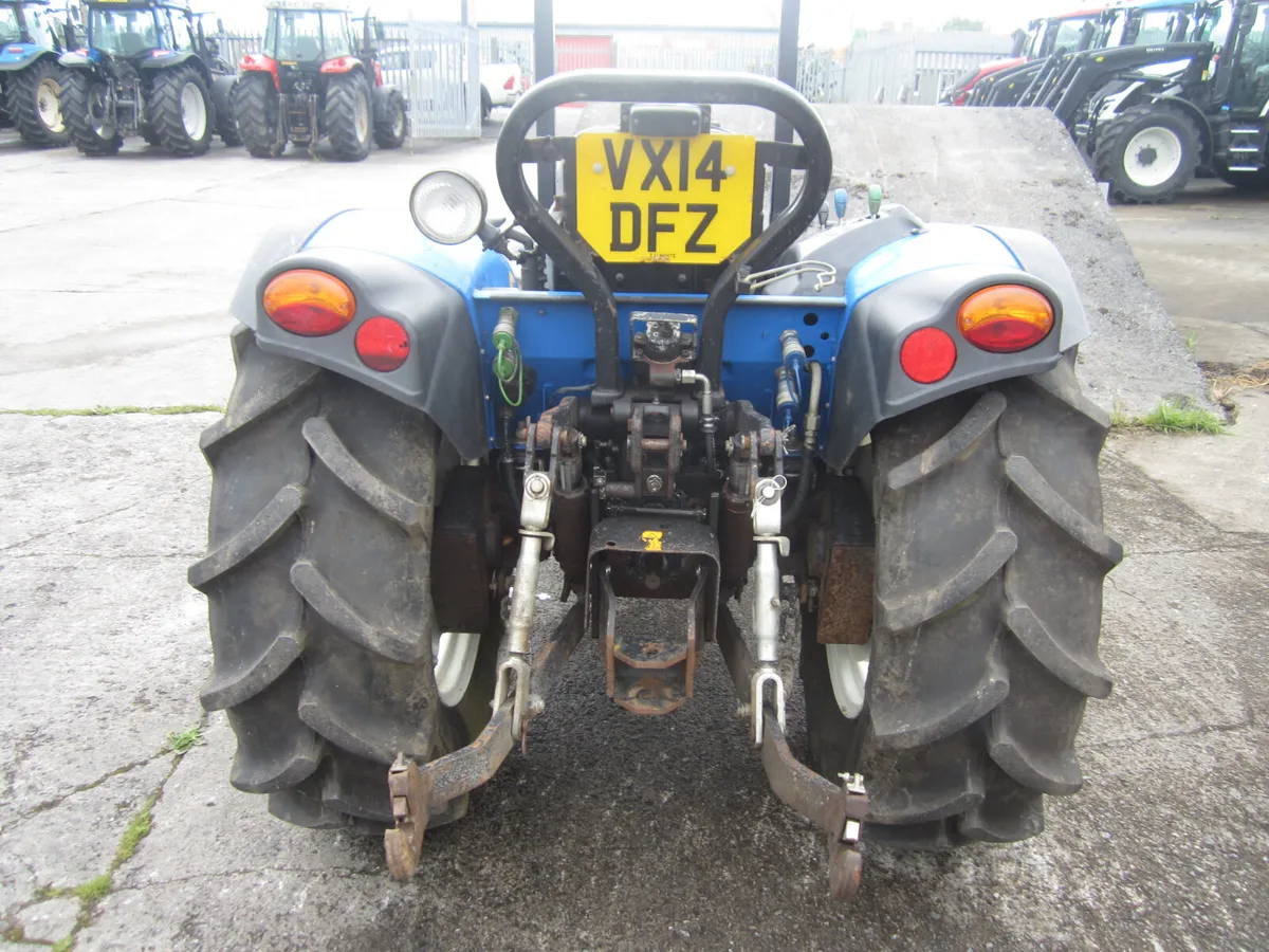 NEWHOLLAND T3040..2014...COMPACT - Image 4