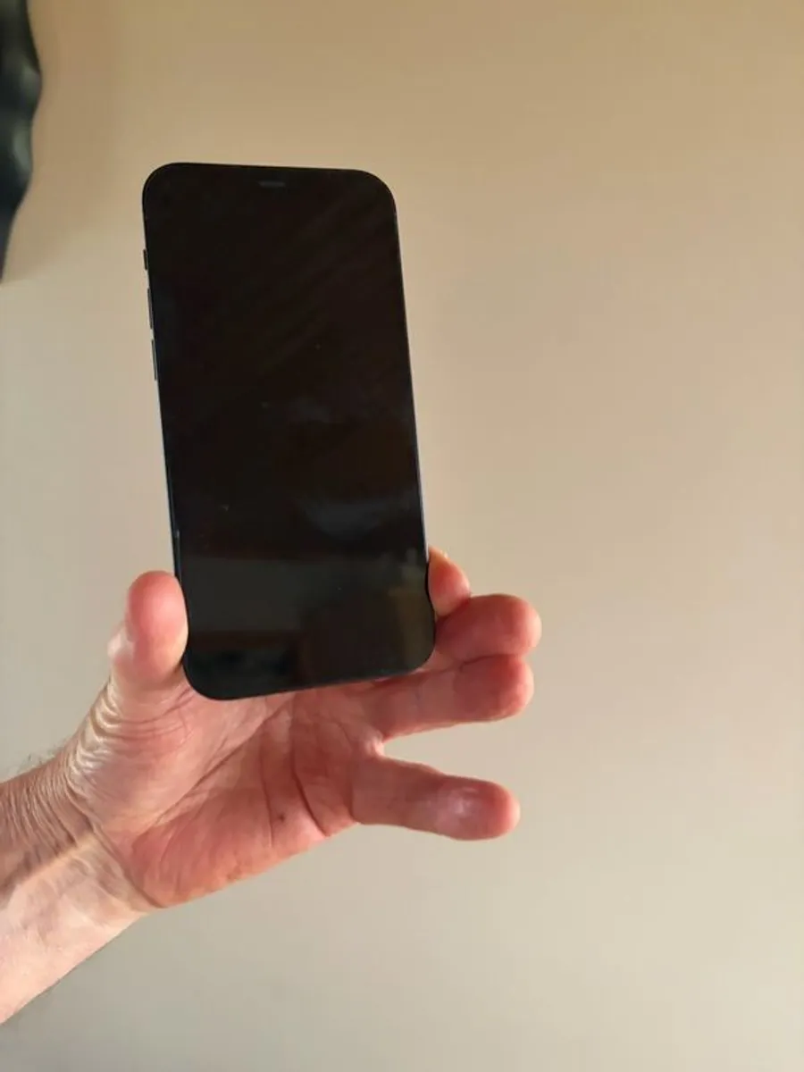 phone - Image 3