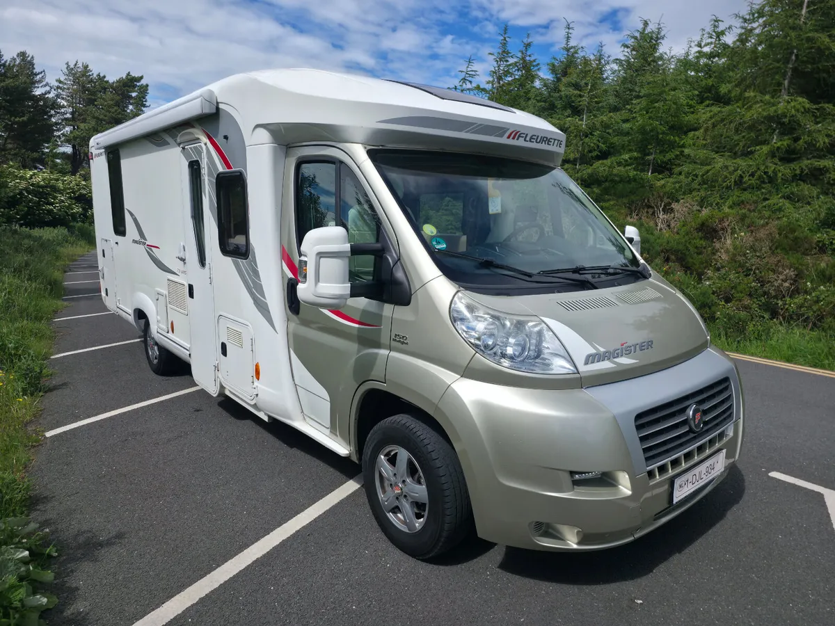 2012 RAPIDO FLEURETTE MAGISTER 73 ISLAND BED - Image 4