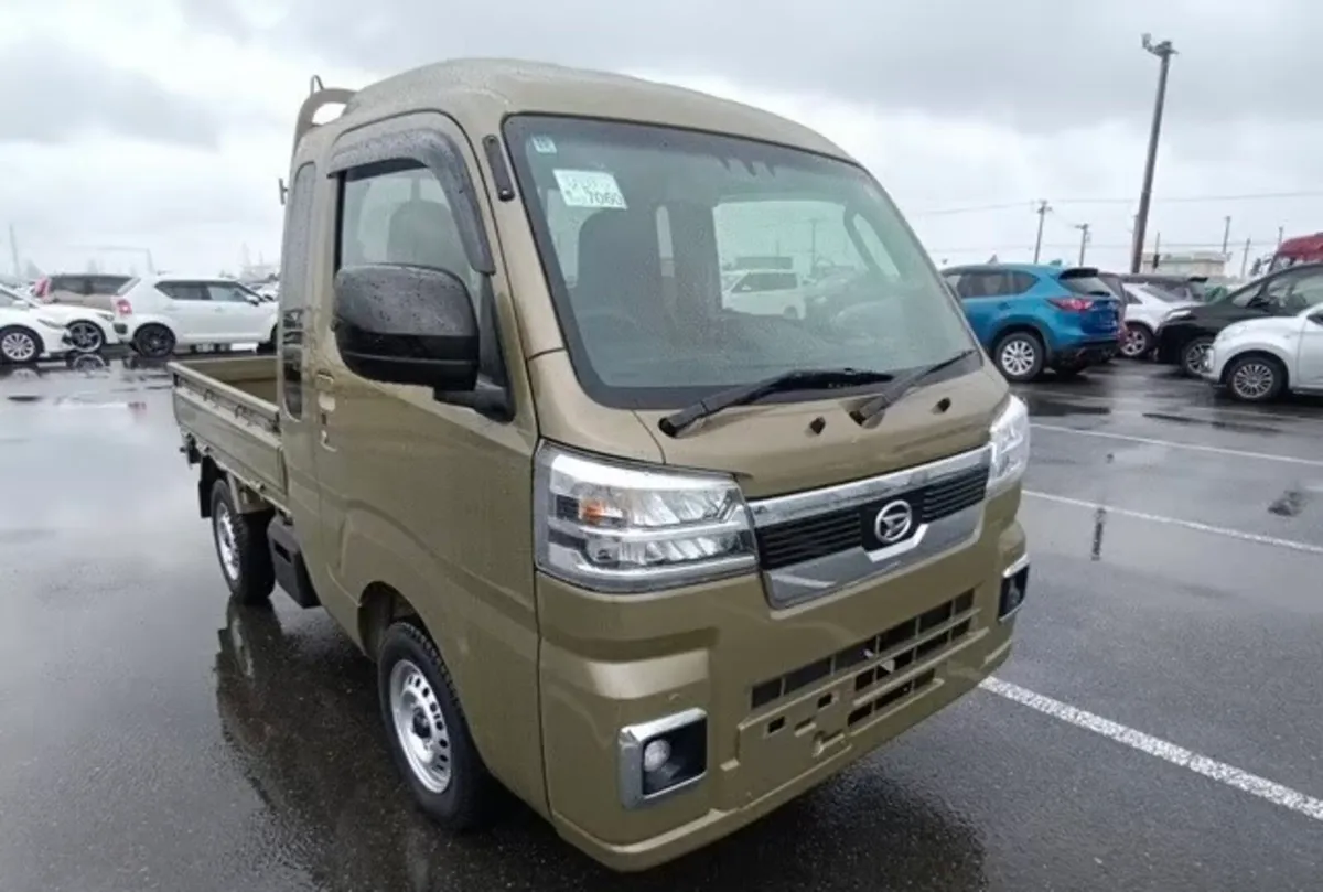Daihatsu Hijet Jumbo Cab brand new - Image 1