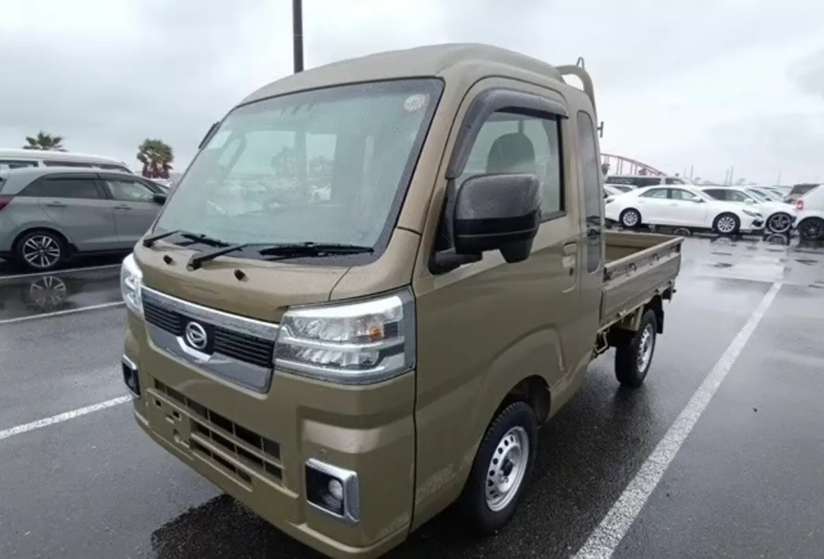 Daihatsu Hijet Jumbo Cab brand new - Image 2