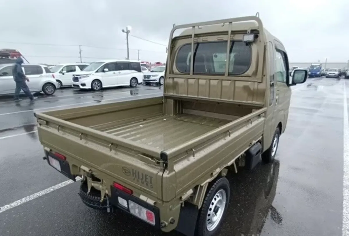 Daihatsu Hijet Jumbo Cab brand new - Image 4