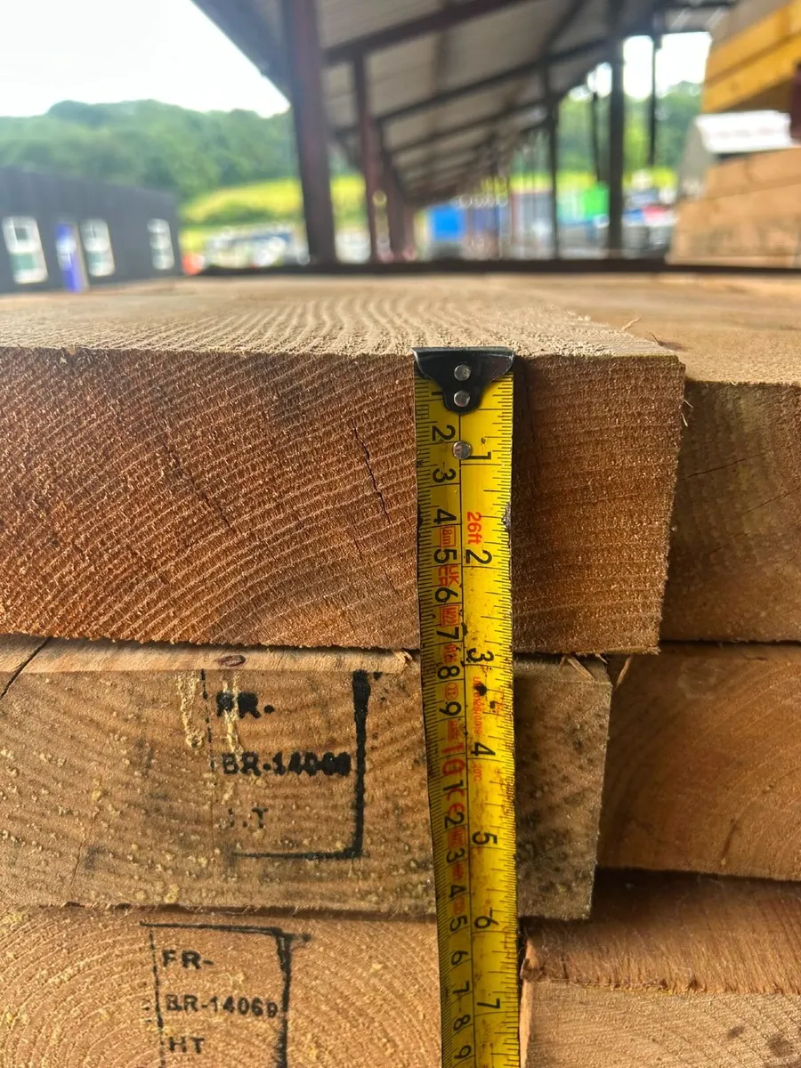 Bundle of 12 timber planks - Image 3