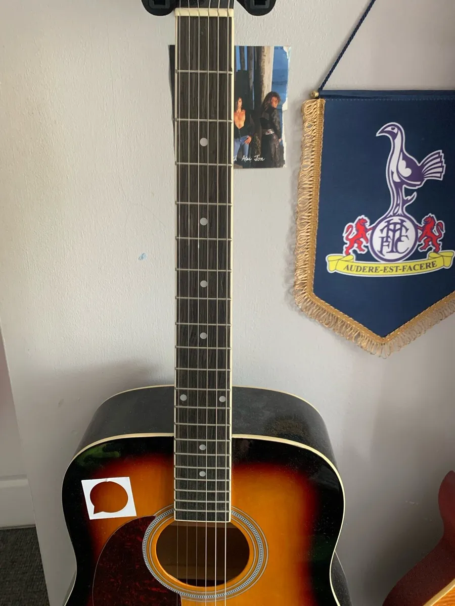 Acoustic Guitar - Image 2