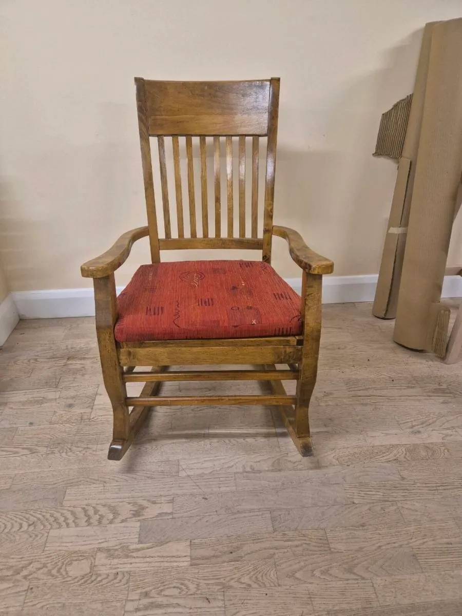 Rocking chair - Image 1