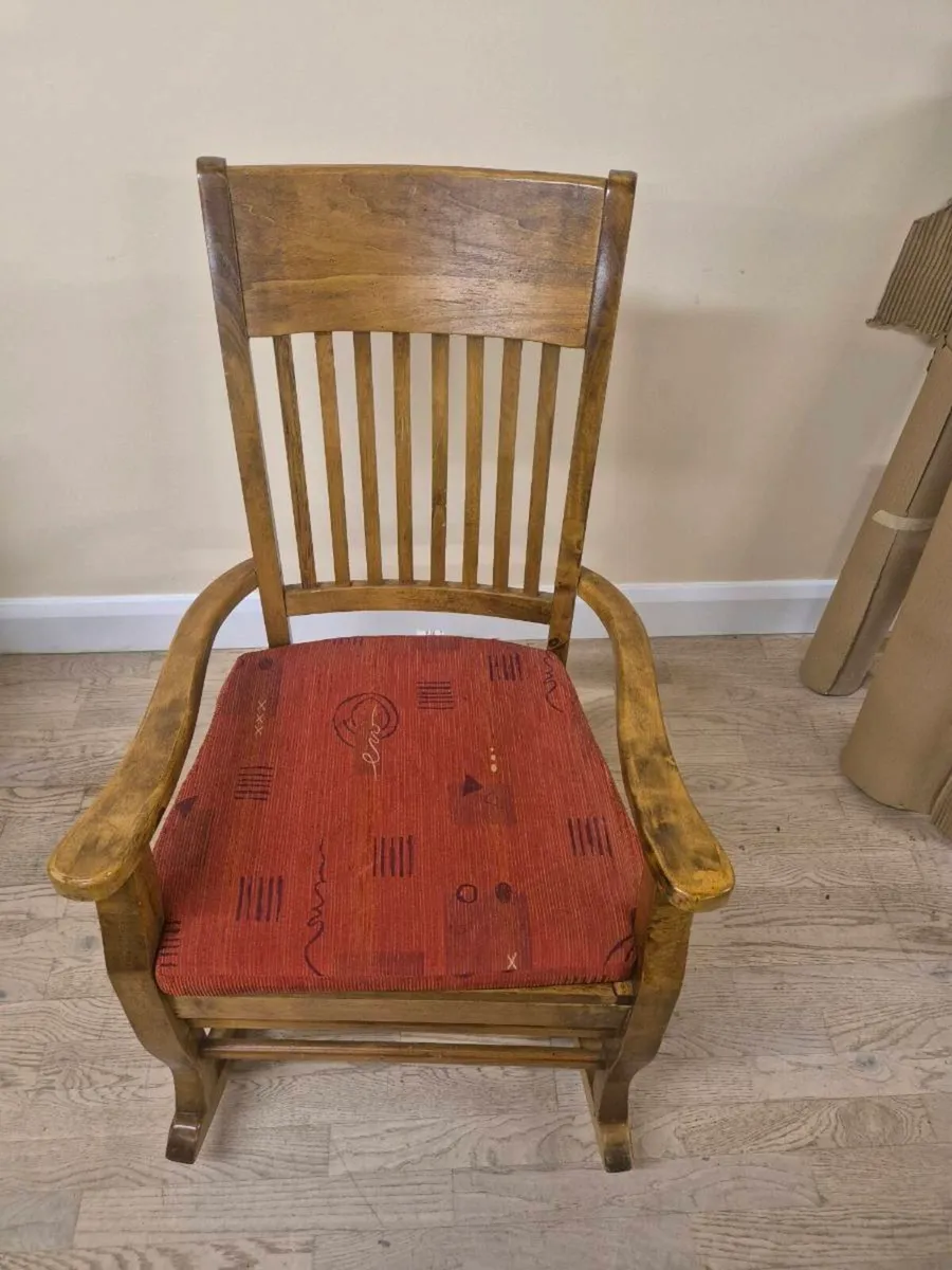 Rocking chair - Image 2