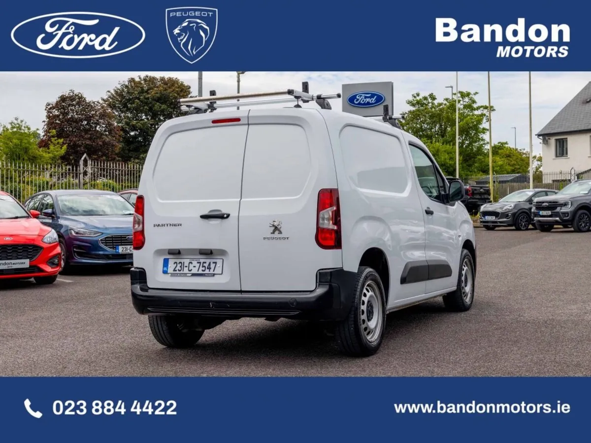 Peugeot Partner PARTNER ACTIVE PLUS 1.5 BLUE H - Image 3