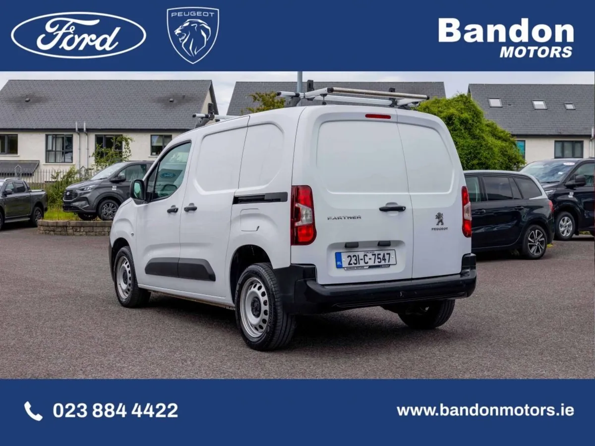 Peugeot Partner PARTNER ACTIVE PLUS 1.5 BLUE H - Image 4