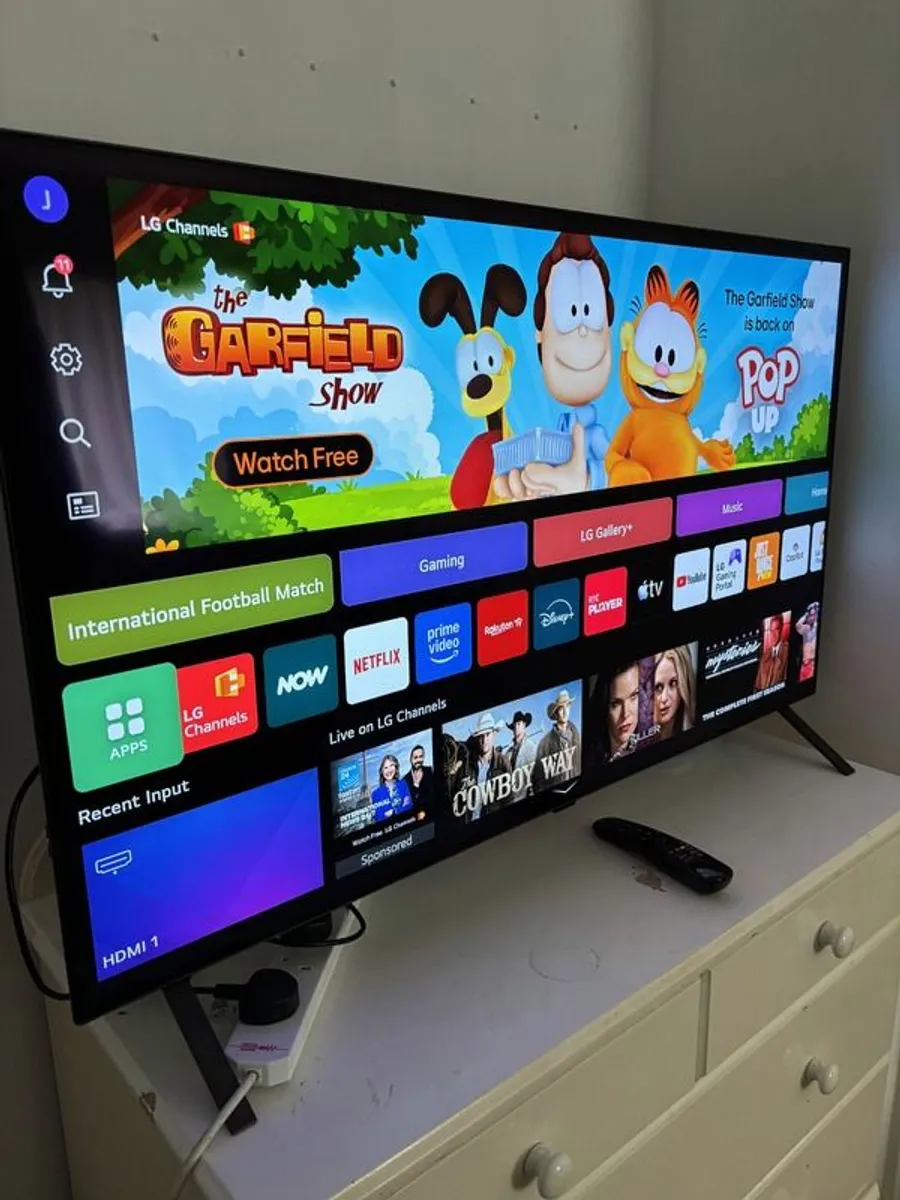48 Inch Oled Lg B5 - Like New - Image 2