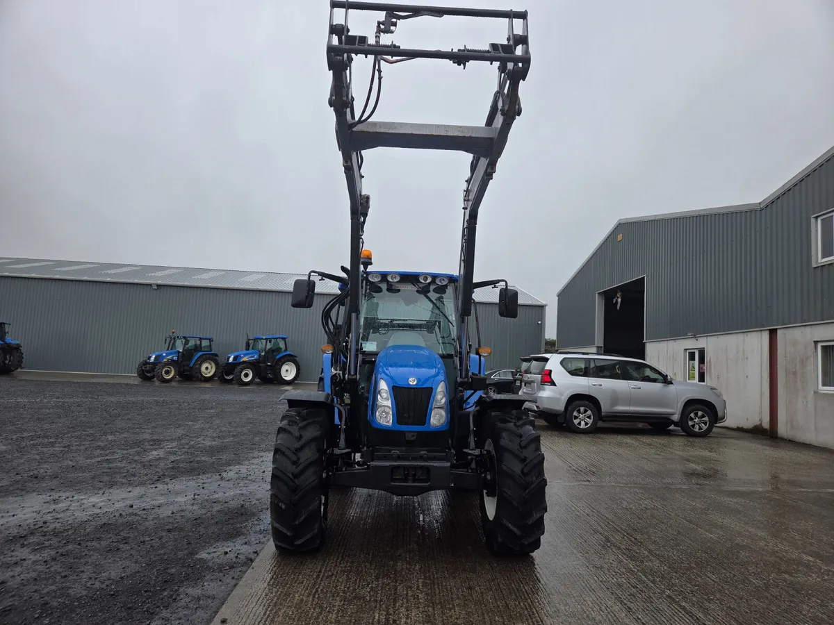2012 New Holland T5060 - Image 3
