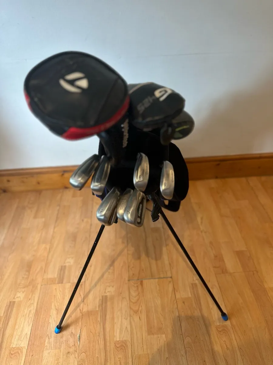 Mizuno Stand Bag - Lightweight Carry Bag - Image 3