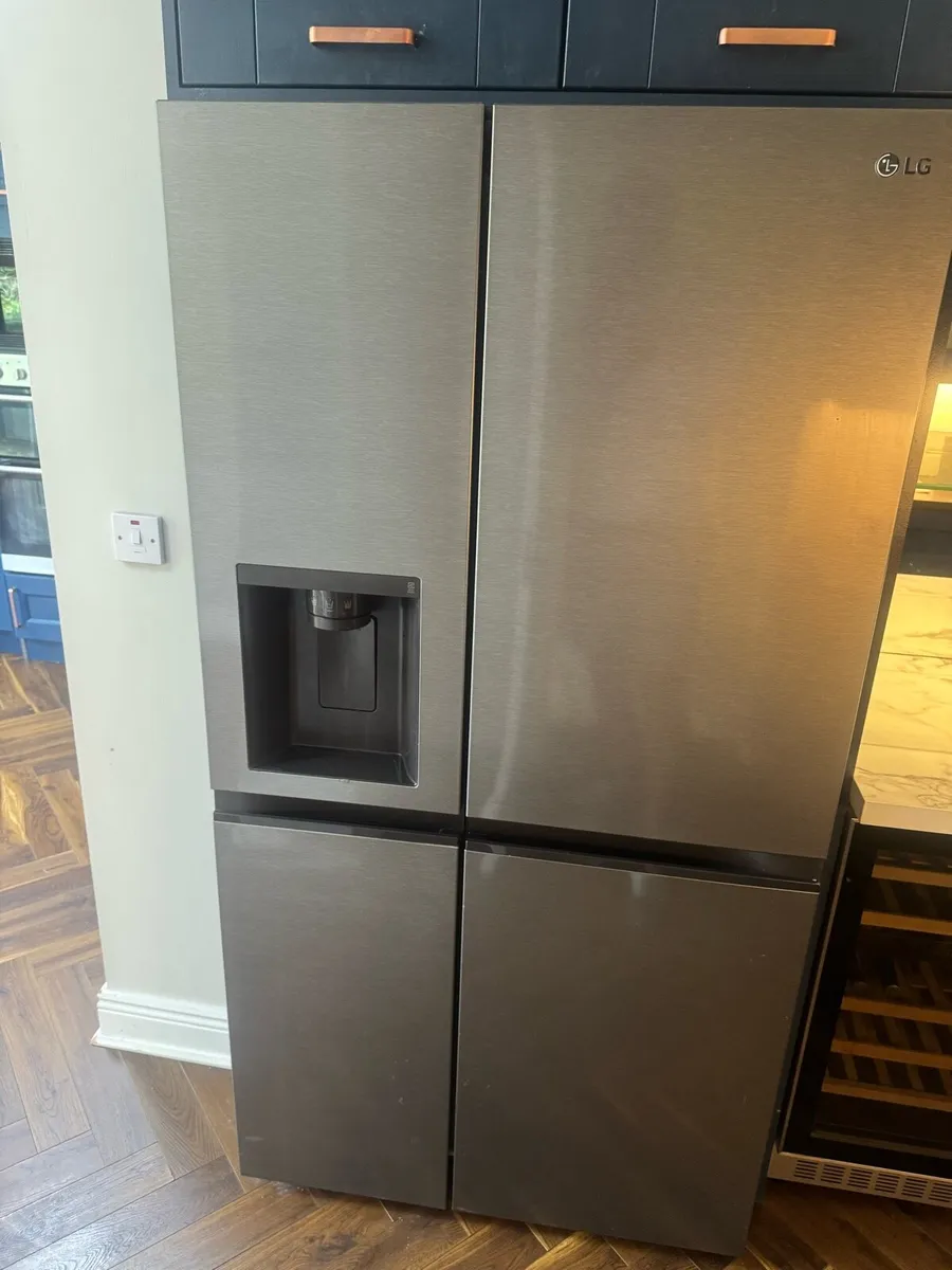 LG American fridge freezer - Image 2