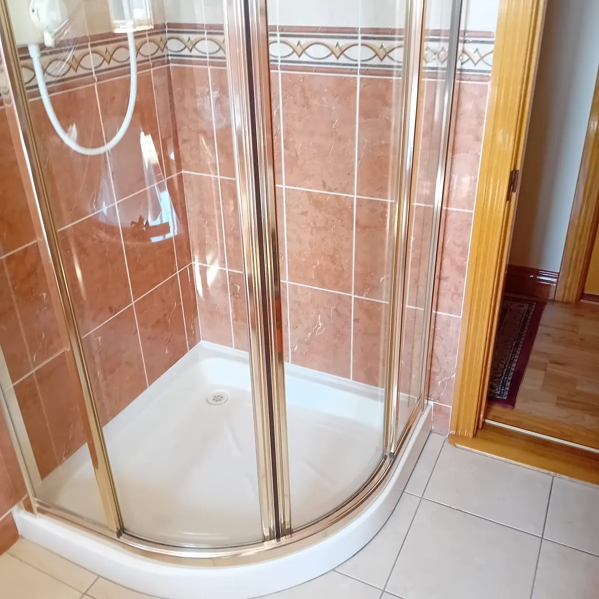 Bathroom Fittings - Image 4
