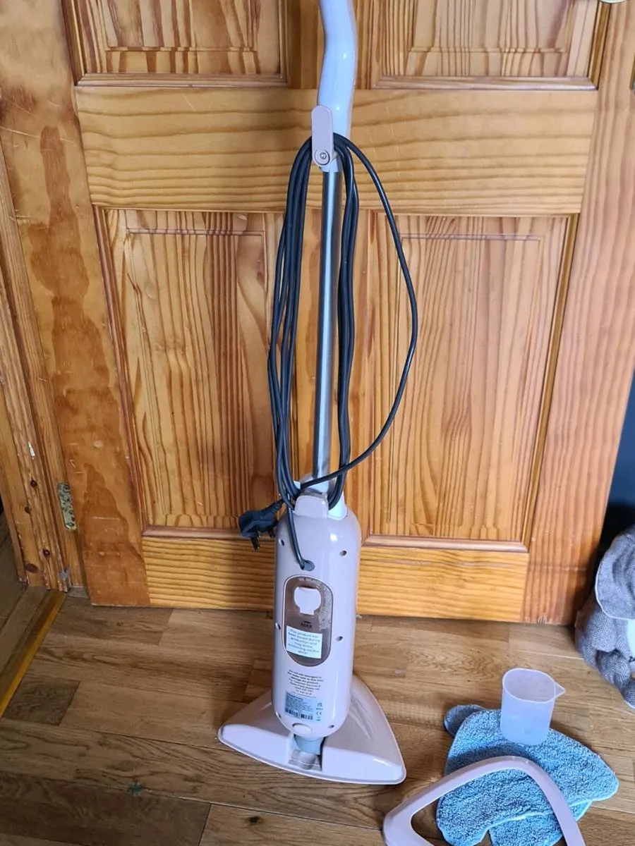 Russel Hobbs Steam Mop - Image 3