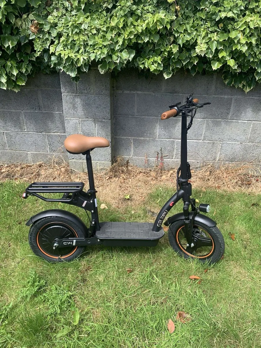 Electric scooter - Image 1