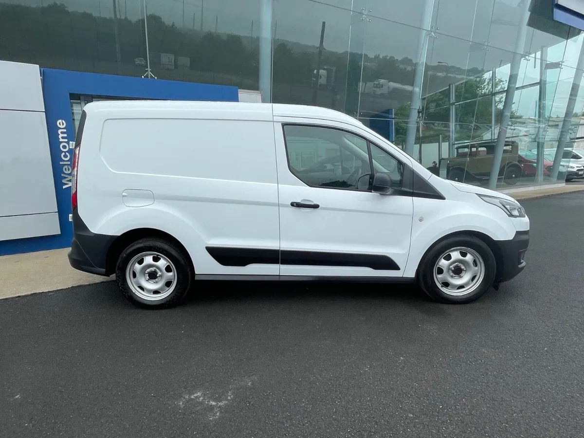 Ford Transit Connect 1.5 Diesel - Image 2