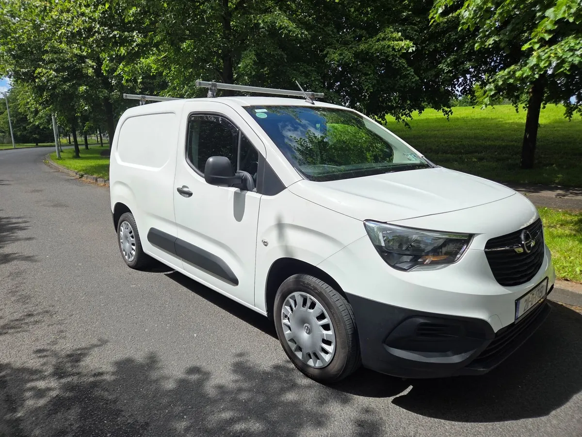 Opel Combo 2021 - Image 2