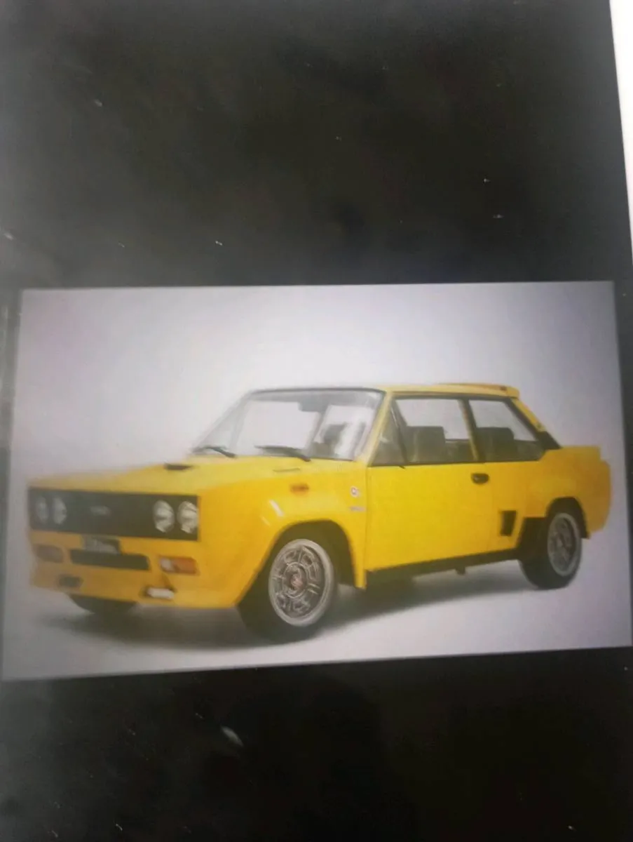 FIAT 131 ABARTH YEALLOW 1980  1-18 SCALE MODLE CAR - Image 2