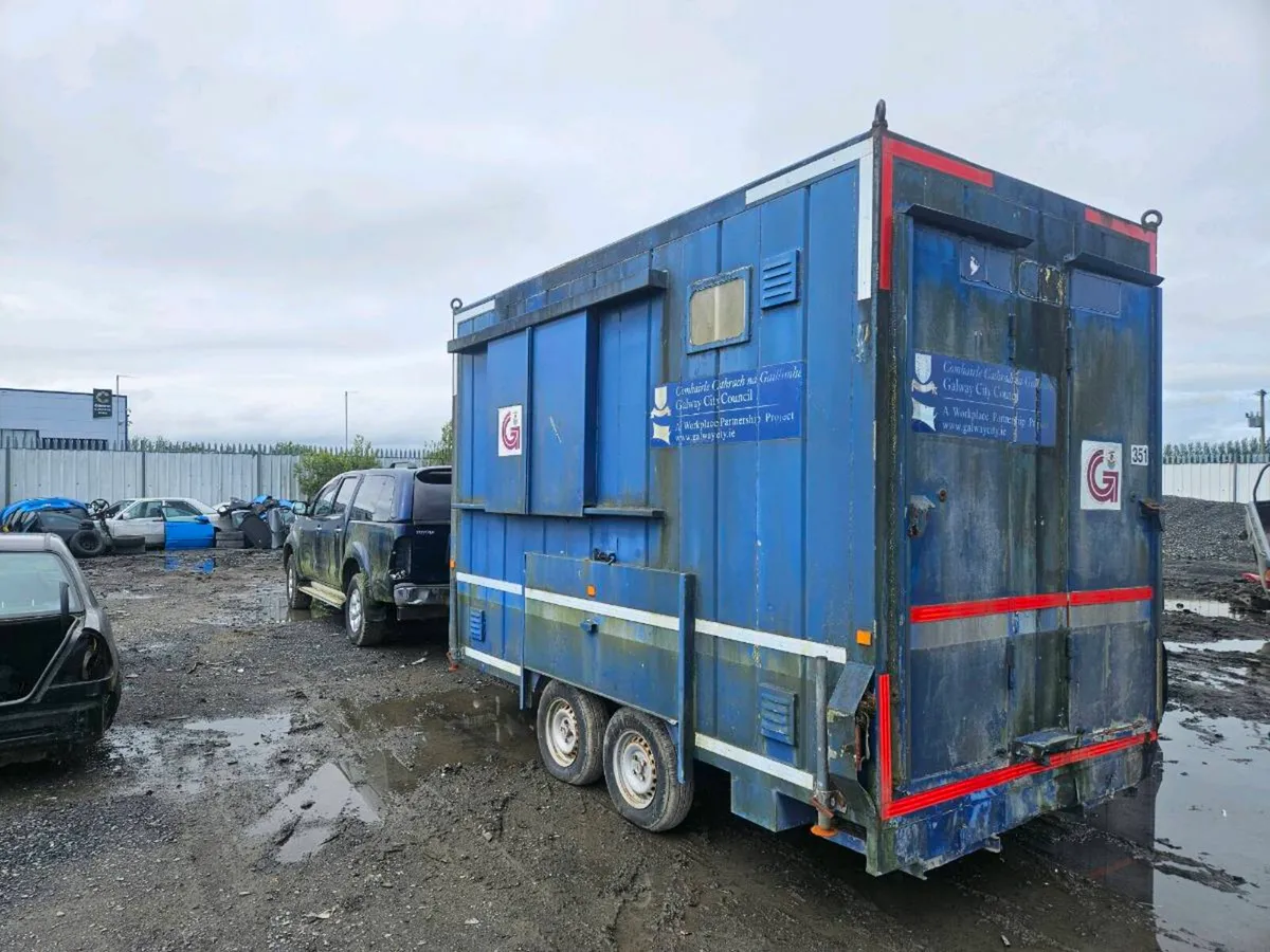 2 x ex council welfare units for sale - Image 4