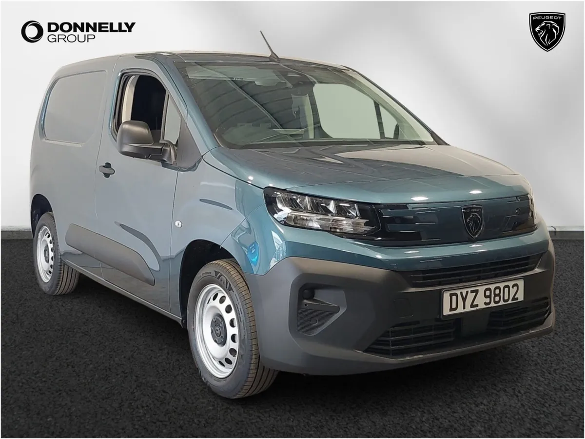 Peugeot Partner Standard Diesel Professional Plus - Image 1