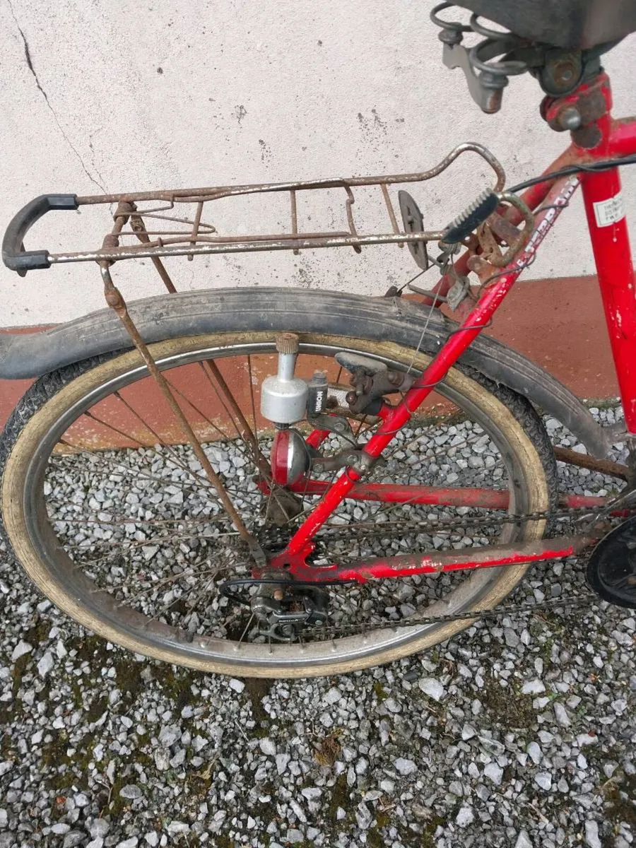 Mountain. Bike needing repair. - Image 3